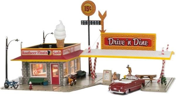 4929 N Drive 'N' Dine - Assembled Diner