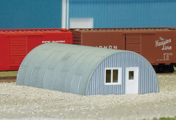 710 N Quonset Hut