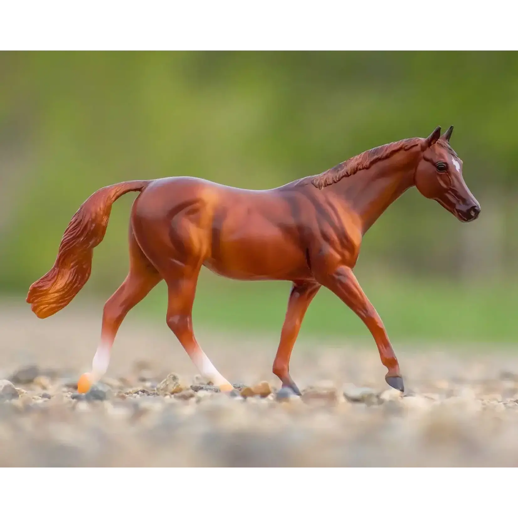 Breyer 957 Copper Chestnut Thoroughbred 1:12
