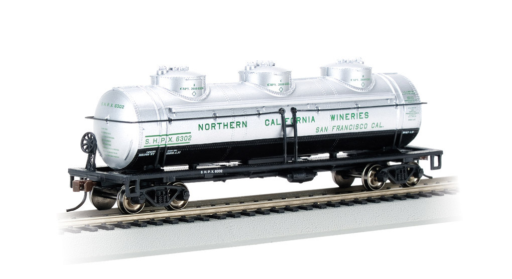 17141 HO 40' Triple Dome Tank Car N.Calif.Wineries