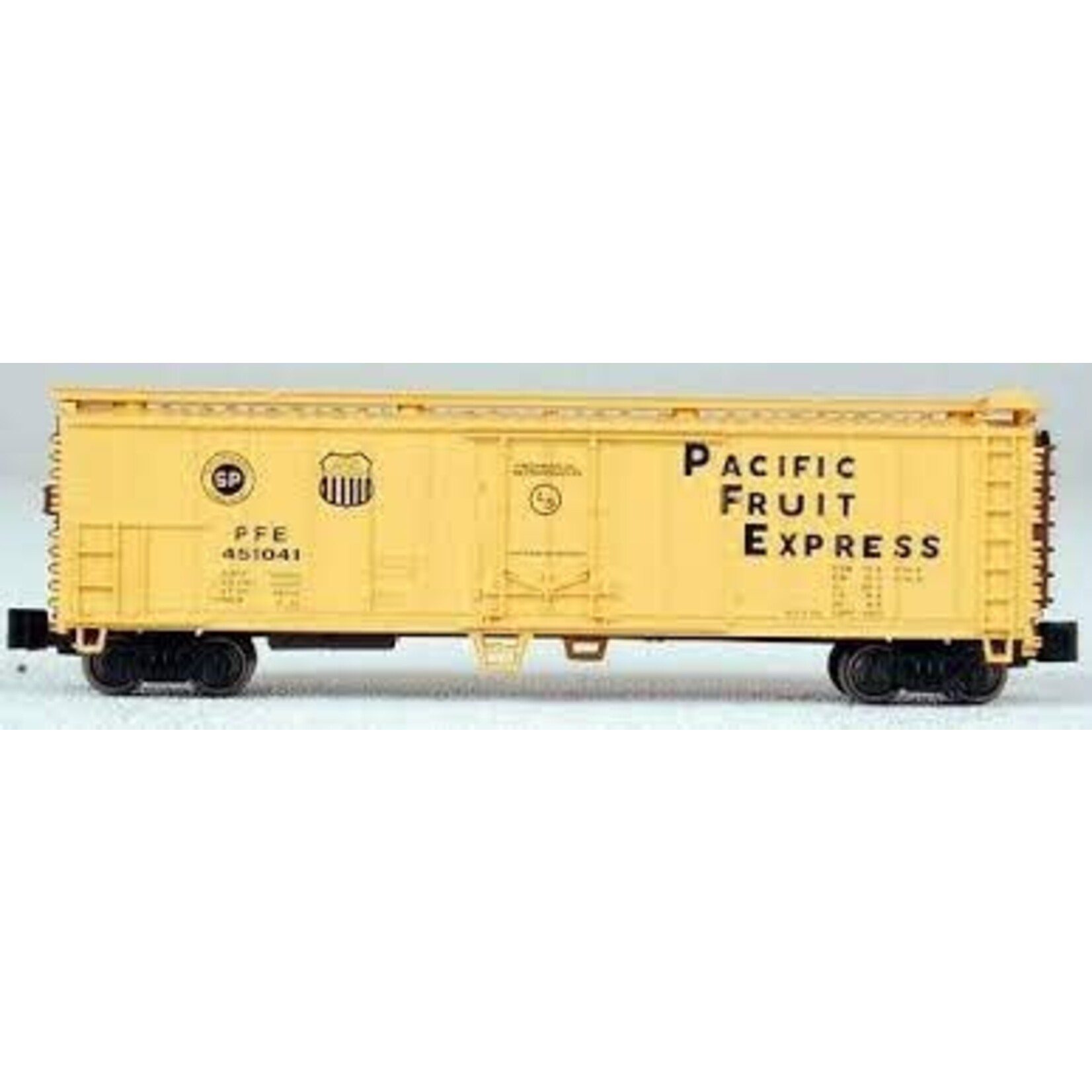 Bachmann 70998 N PFE REEFER