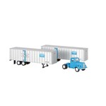 Bachmann 42234 HO 1950s B&M Truck Cab w/2 Trailers