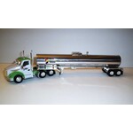 Trucks N Stuff 104 HO KW T680 Day-Cab Tractor with Food-Grade Trailer - Assembled Vernon