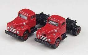51111 N Red Tractor 2 Pack