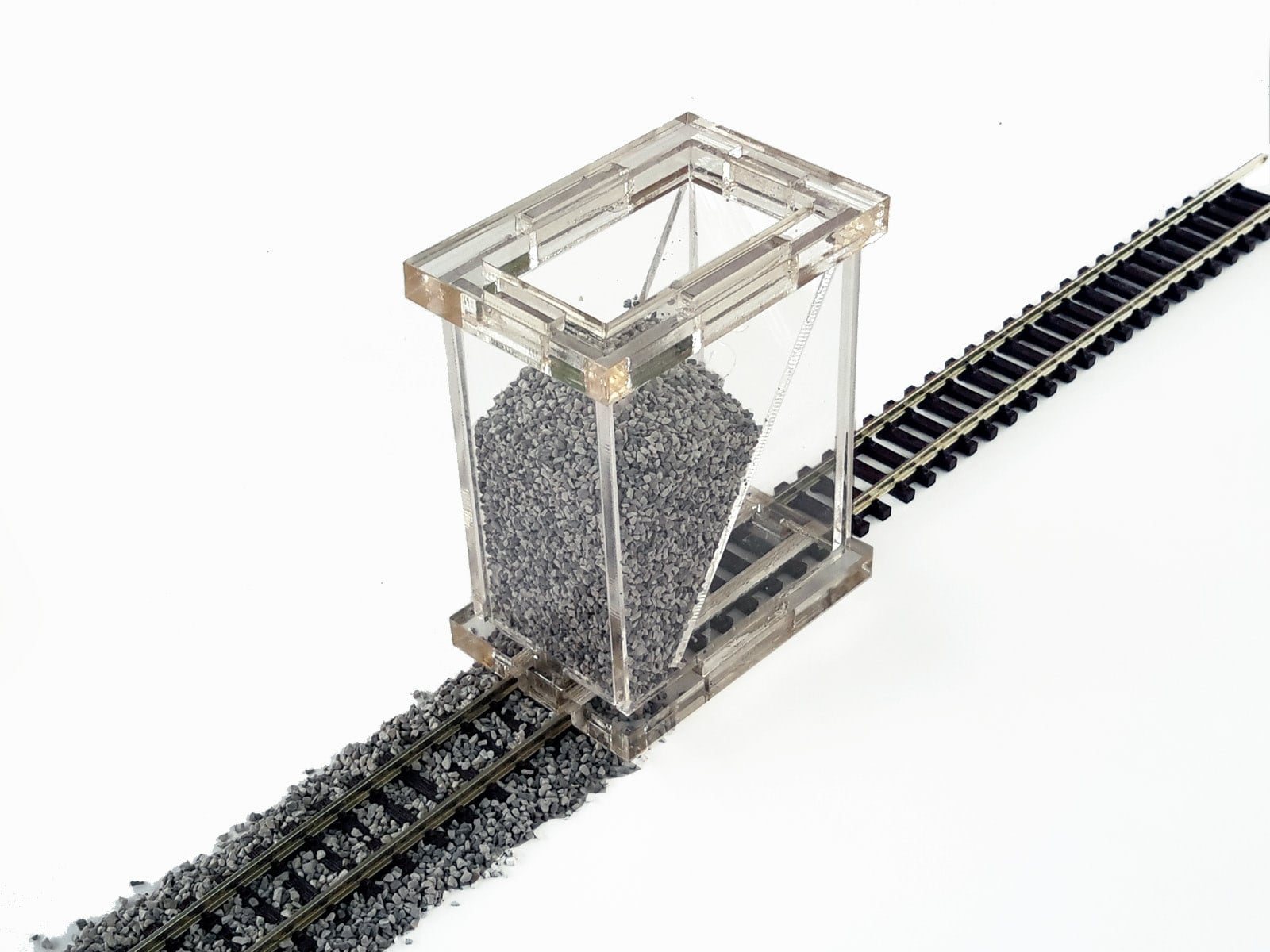 39002 N Ballast Spreader