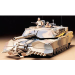 Tamiya 35158 1/35 M1 ABRAMS TANK