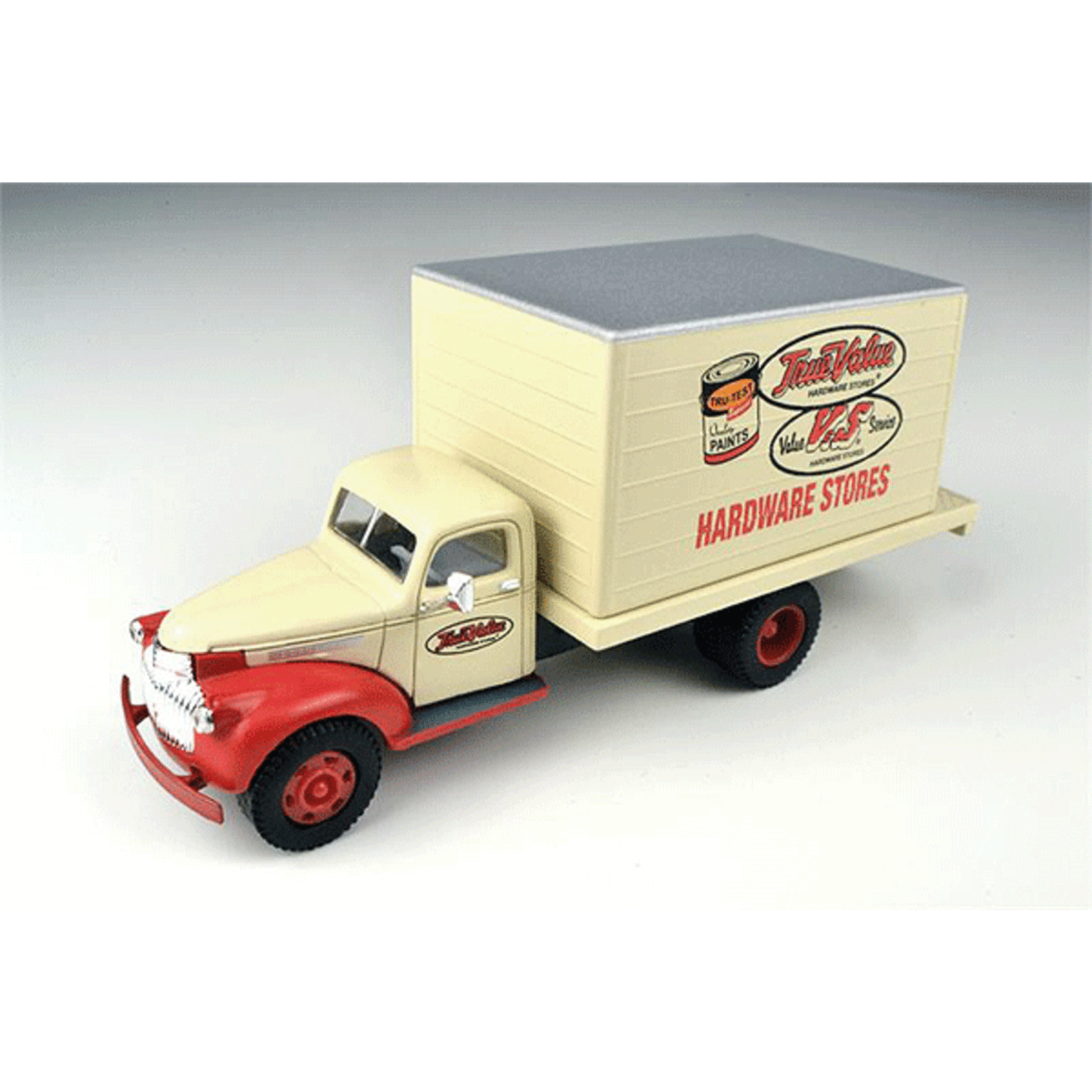 Classic Metal Works 30348 HO 1941/46 True Value Box Truck