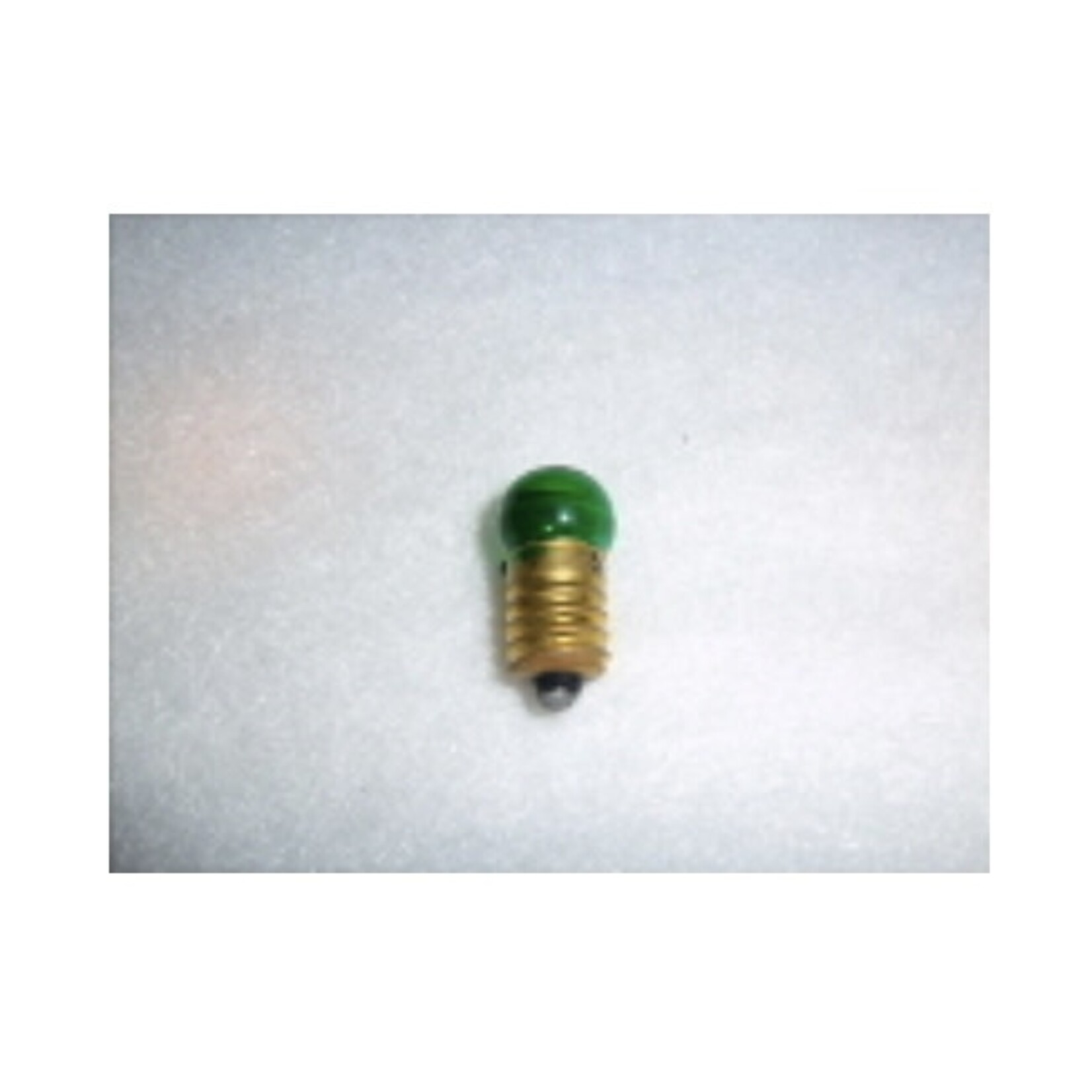 50 GREEN SCREW BASE 6-8V