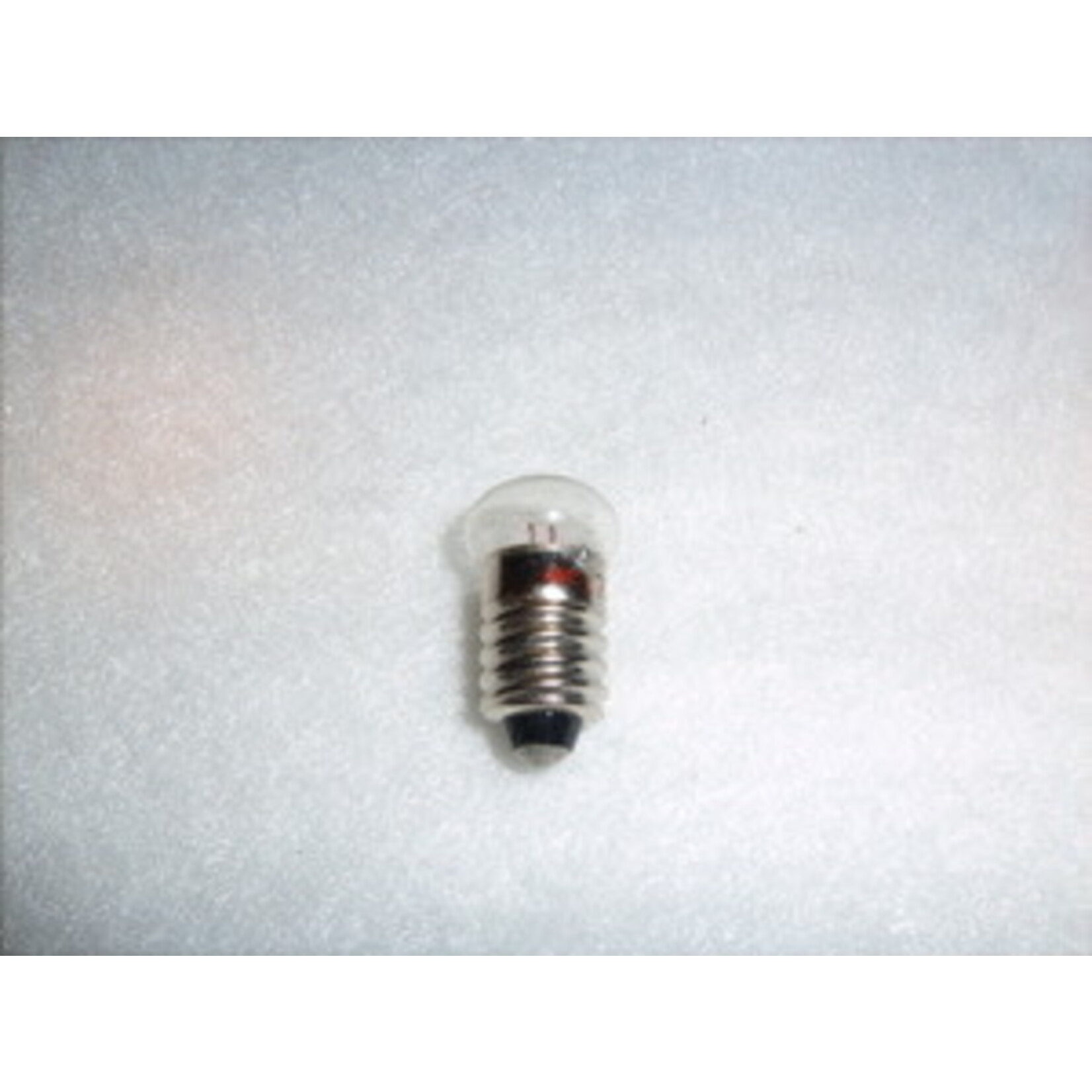 716 CLEAR FLAT FACE SCREW BASE 1.1V