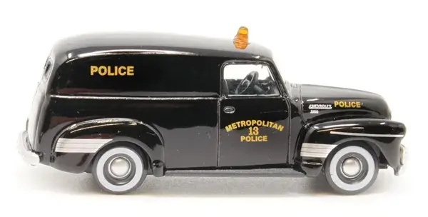 87CV50002 HO Chevrolet Panel Van (1950 Washington DC Police)