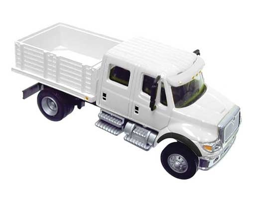 94911880 HO 7600 2-Axle Crew Cab Truck with Solid Stake Bed