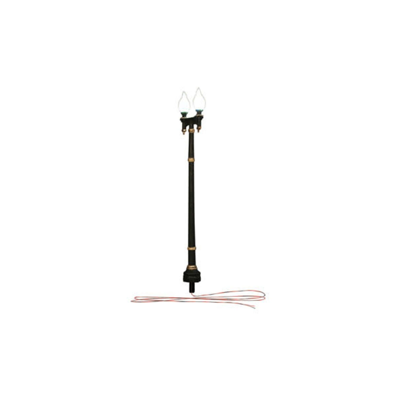 Woodland Scenics 5632 HO Street Lights, Double Lamp Post (3)