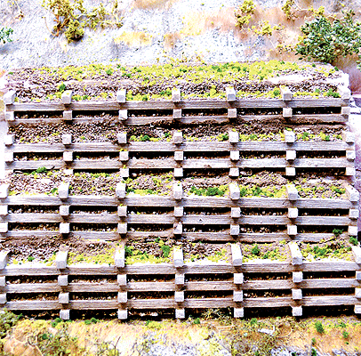 8317 Stepped Timber Retaining Wall -- Large for HO & O Scales