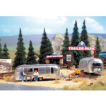 Walthers 9492902 HO Camp Site with Two Trailers