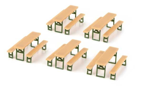 9494190 HO Picnic Tables 5