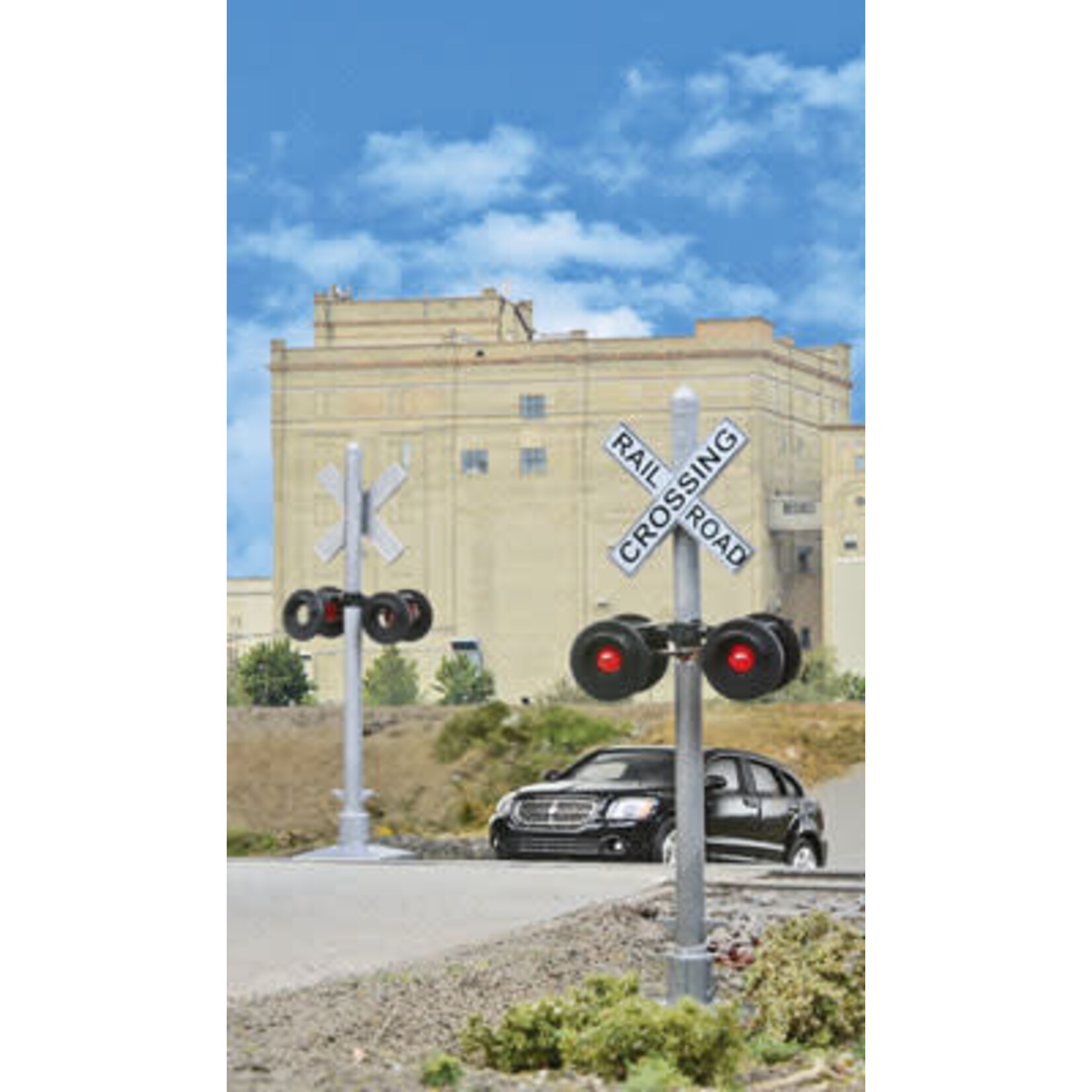 Walthers 9494333 HO Crossing Flashers Set of 2 Working Signals