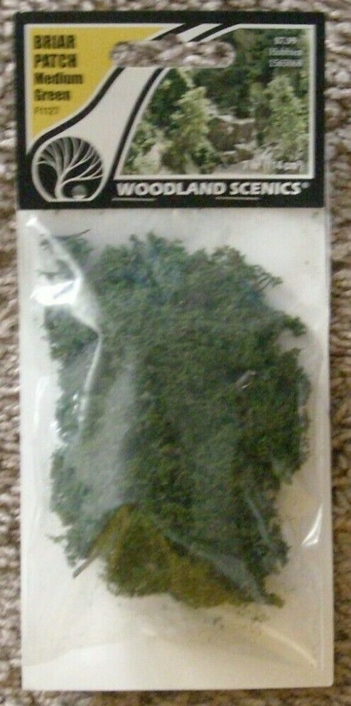 1127 Medium Green Briar Patch