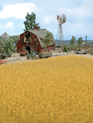 9491141 HO Harvest Corn Field -- Brown