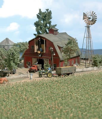 9491140 HO Summer Corn Field -- Green