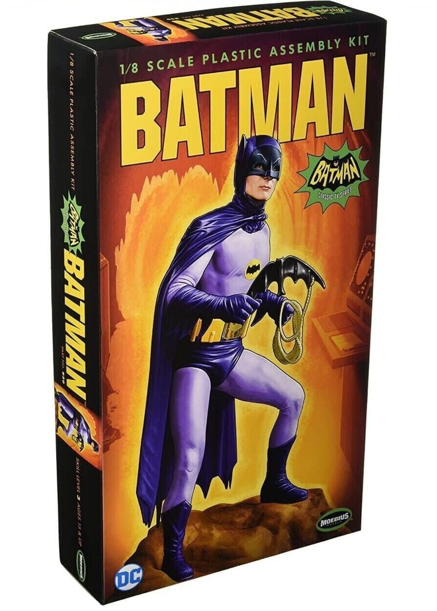 950 1/8 1966 Batman Model