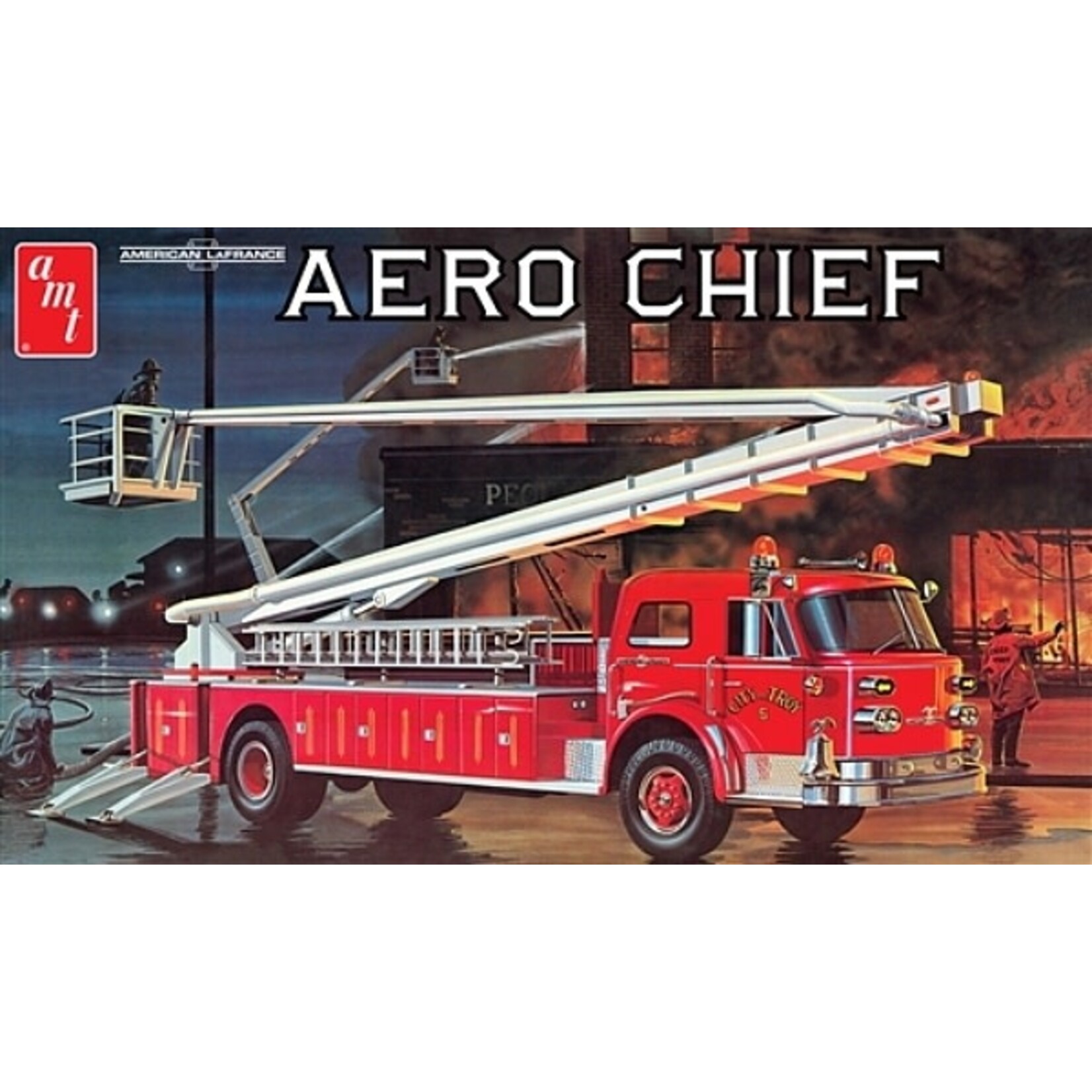AMT 980 American LaFrance Aero Chief Fire Truck 1/25 Chuck's Trains