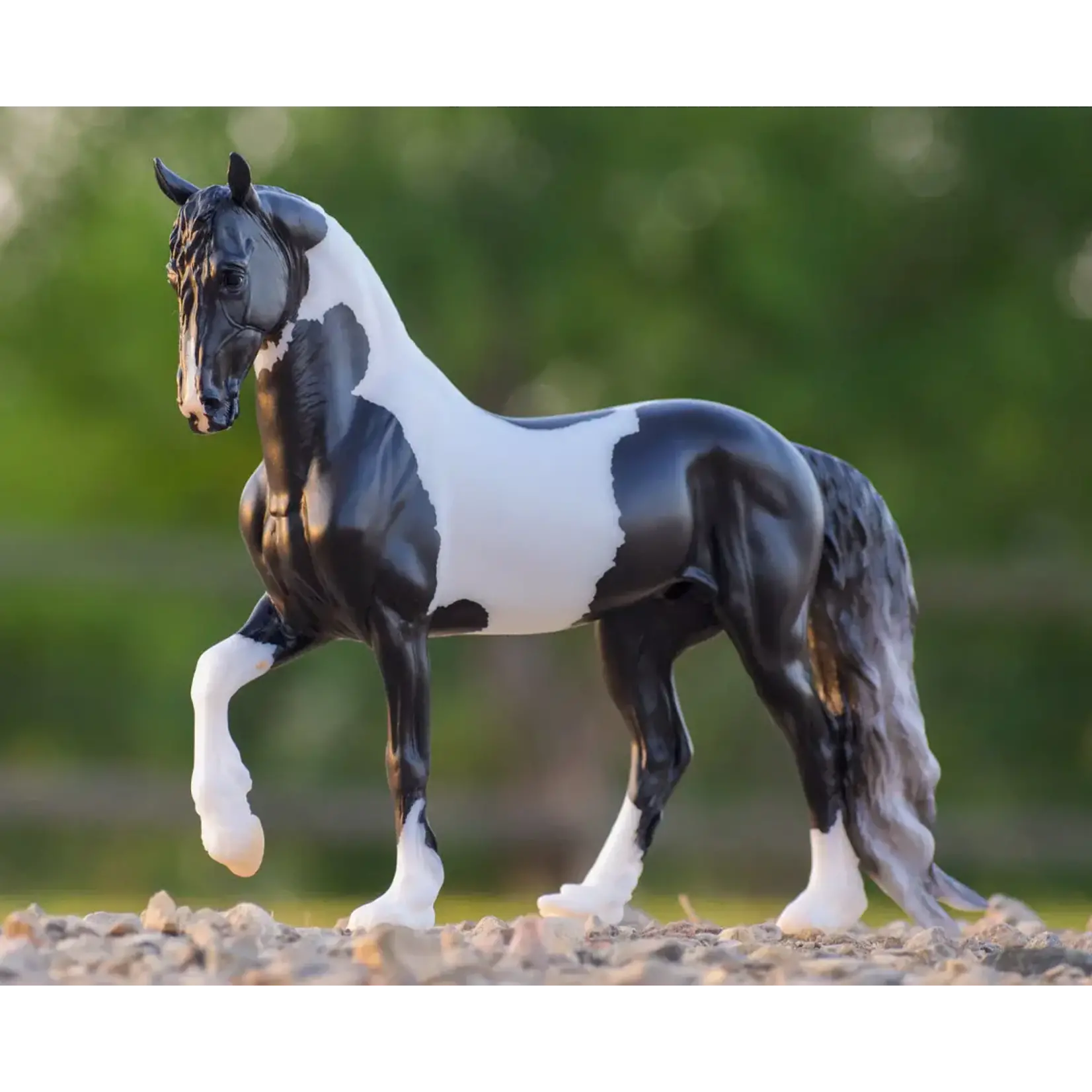 Breyer 1865 Battlefield Angel Ezra 1:9