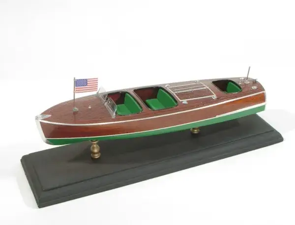 1703 1/24 1938 Chris Craft Triple Cockpit Barrel Back Laser Classic Kit