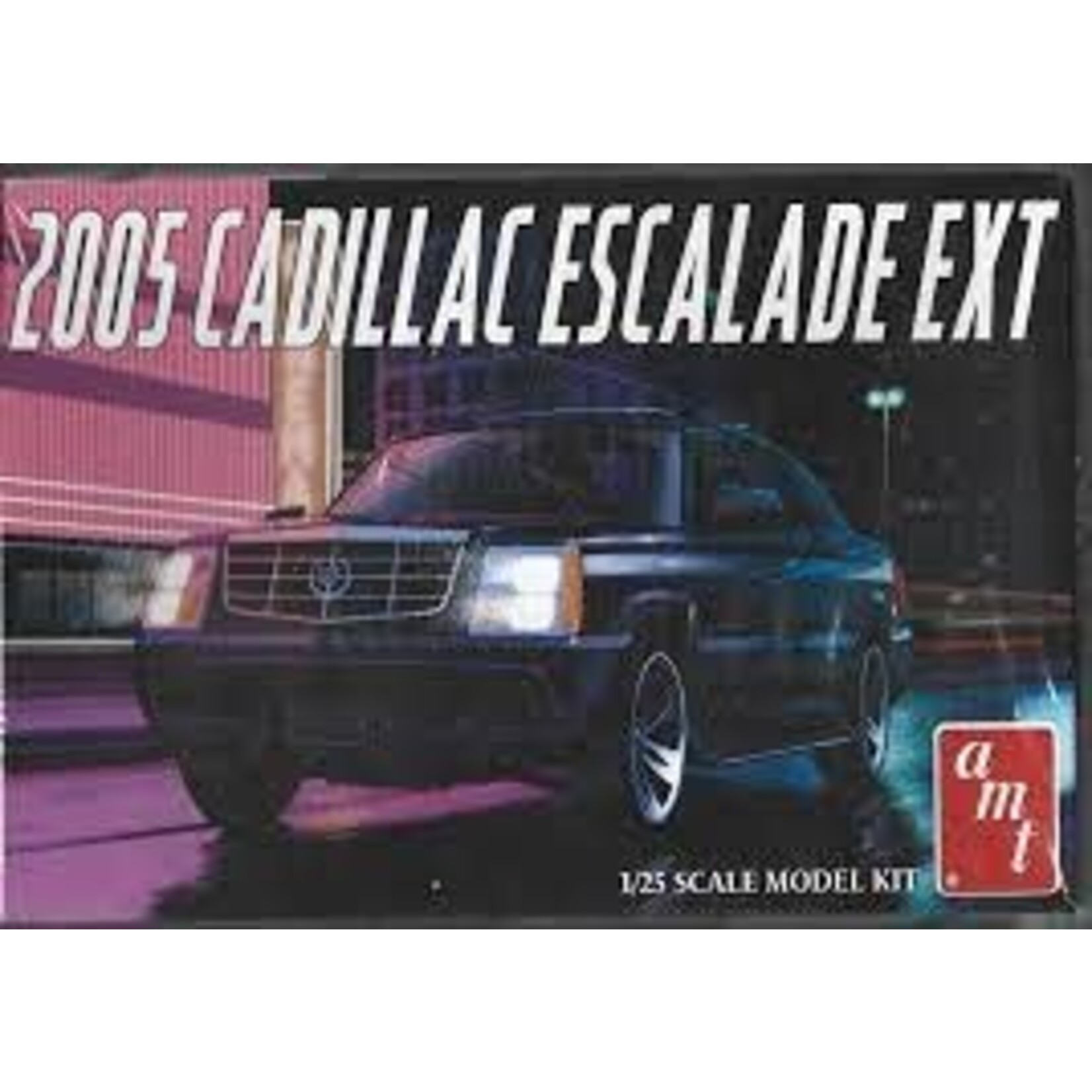 AMT 1317 1/25 2005 Cadillac Escalade EXT Pickup Truck