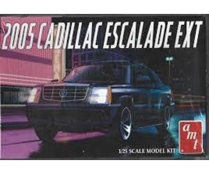 AMT 2005 Cadillac Escalade EXT プラモデル AMT 2005 Cadillac Escalade EXT 1:25 Scale Model Kit | Auto