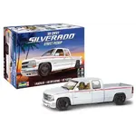 Revell 14538 99 Chevy Silvarado Street Pick