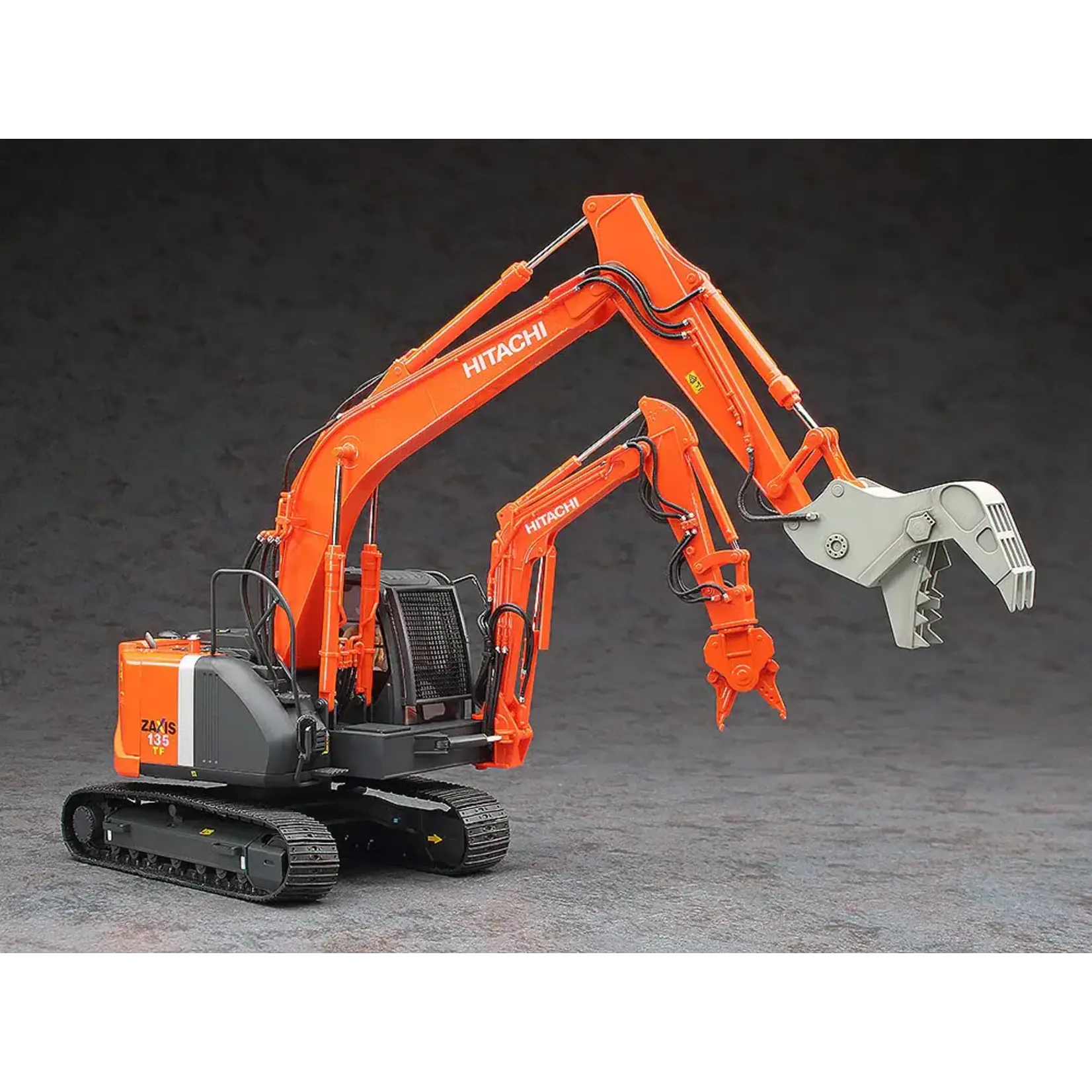 Hasegawa 52161 1/35 Hitachi Double Arm Machine Crusher/Cutter