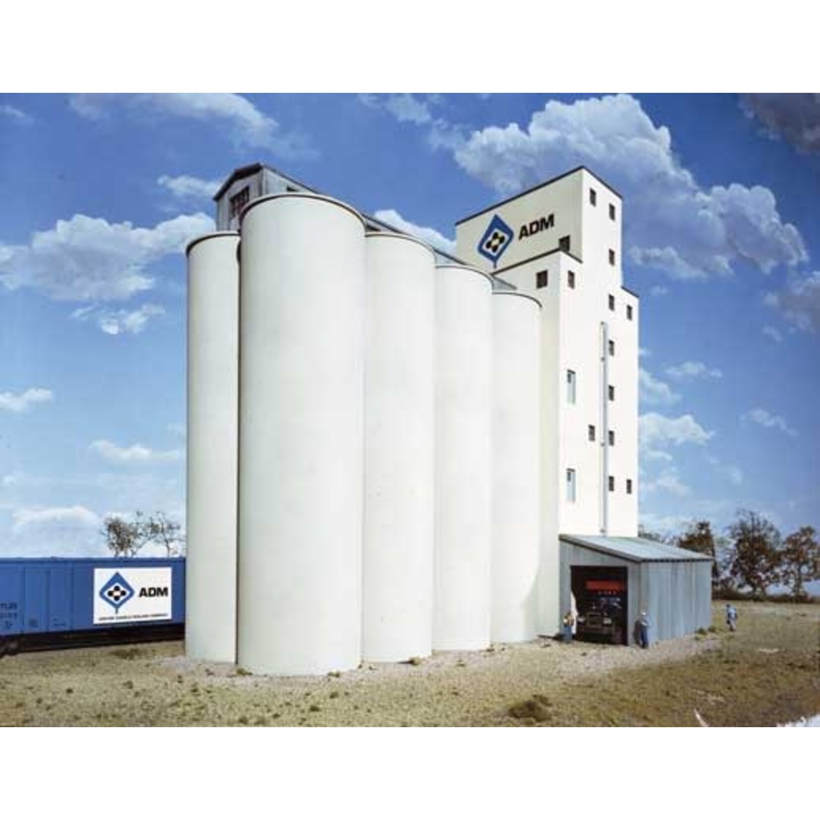 Walthers 9333023 HO Elevator Add-On Silos Kit