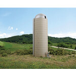 Walthers 9333332 HO Rural Concrete-Style Silo Kit