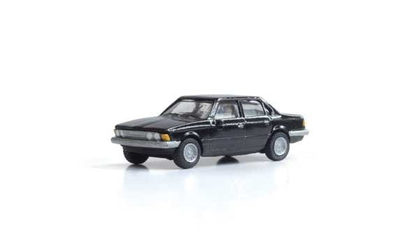 5367 HO Black Sedan