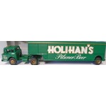 Athearn 91983 HO RTR Beverage Truck, Holihan's Pilsner Beer