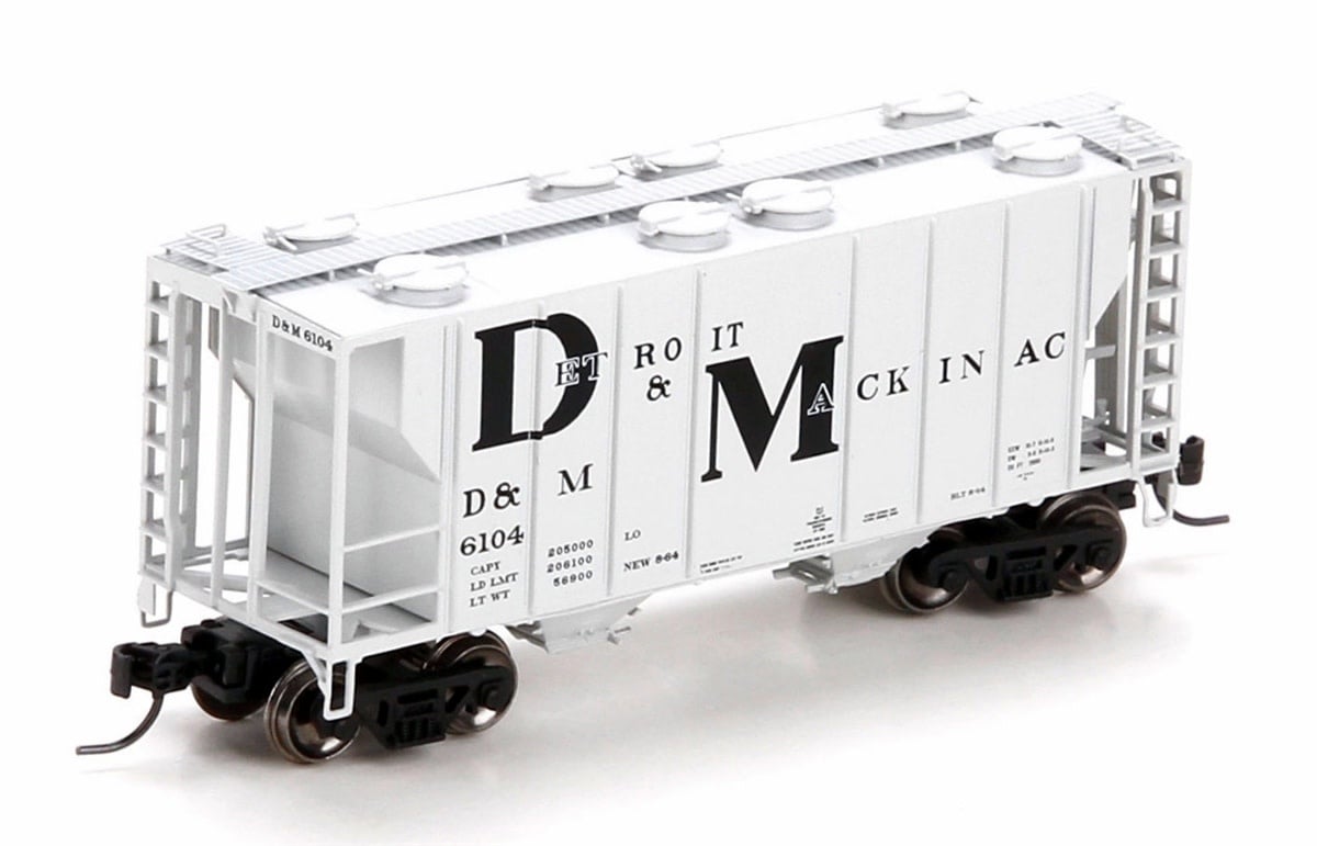 24175 N PS-2 2600 Covered Hopper, D&M 6128