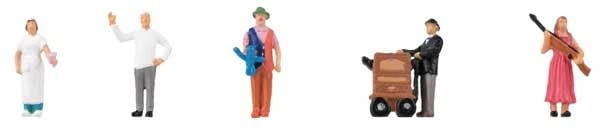 151850 HO Funfair Personnel