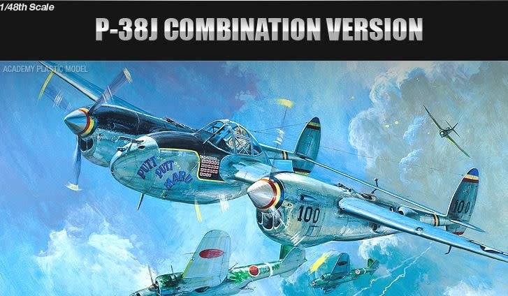 12282 1/48 P38E/J/L Lightning Aircraft