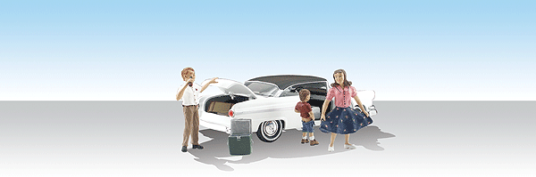 5546 HO Pit Stop AutoScenes