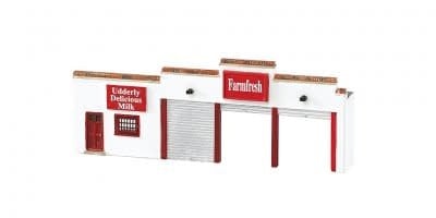 35052 N Farmfresh Dairy (false front resin)