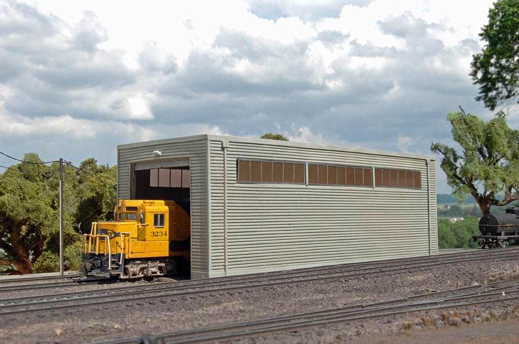 35115 HO Single Stall Engine Shed