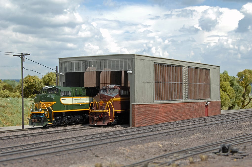 35116 HO Double Stall Engine Shed