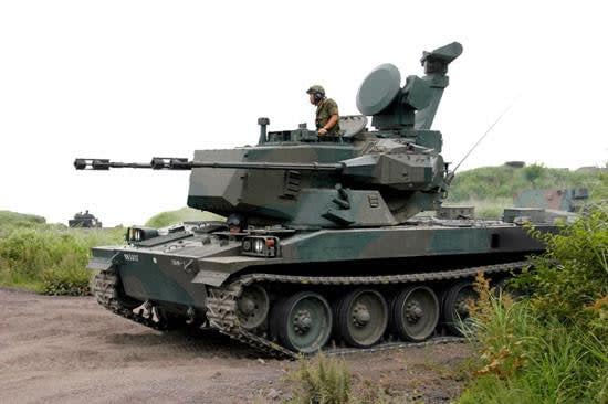 1599 1/35 JGSDF Type 87 AW Self Propelled Anti Aircraft Gun