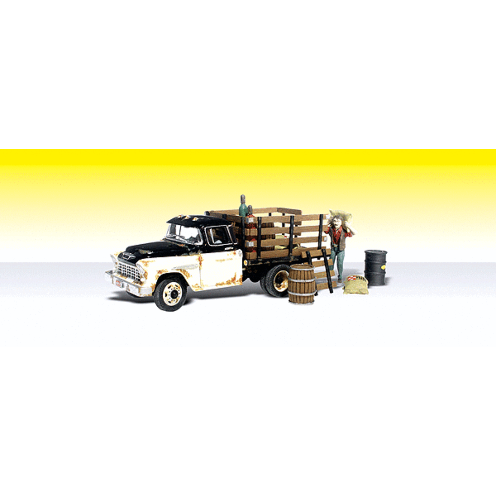 Woodland Scenics 5335 N Henry's Haulin' AutoScene