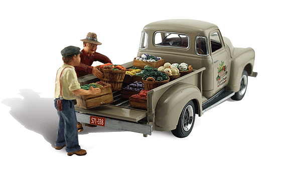 5346 N Paul's Fresh Market Truck AutoScene