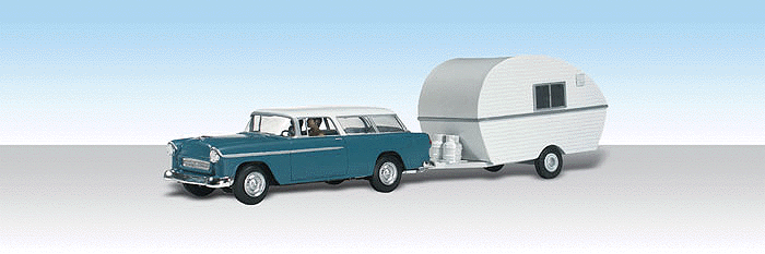 5532 HO Thompson's Travelin' Trailer AutoScene
