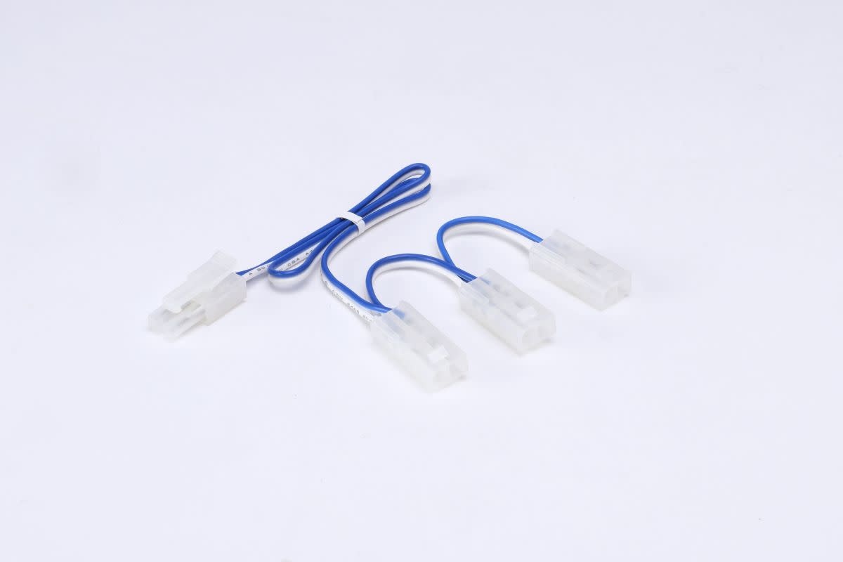 24833 N 3-Way Extension Cord 30cm