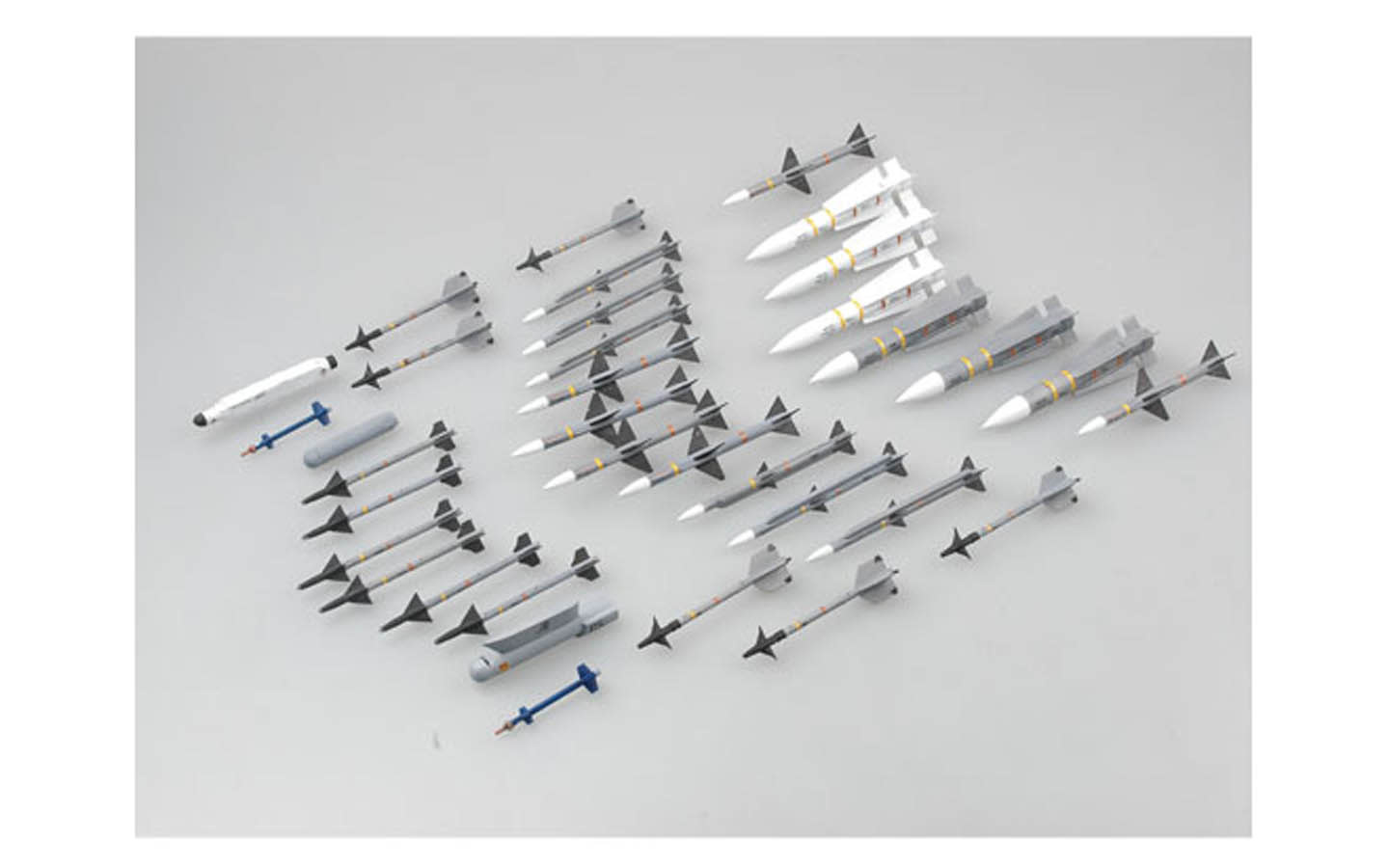 03303 Air-to-Air Missiles 1:32