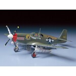 Tamiya 61042 P51B Mustang 1/48