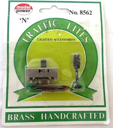 8562 N 3 Way Traffic Light